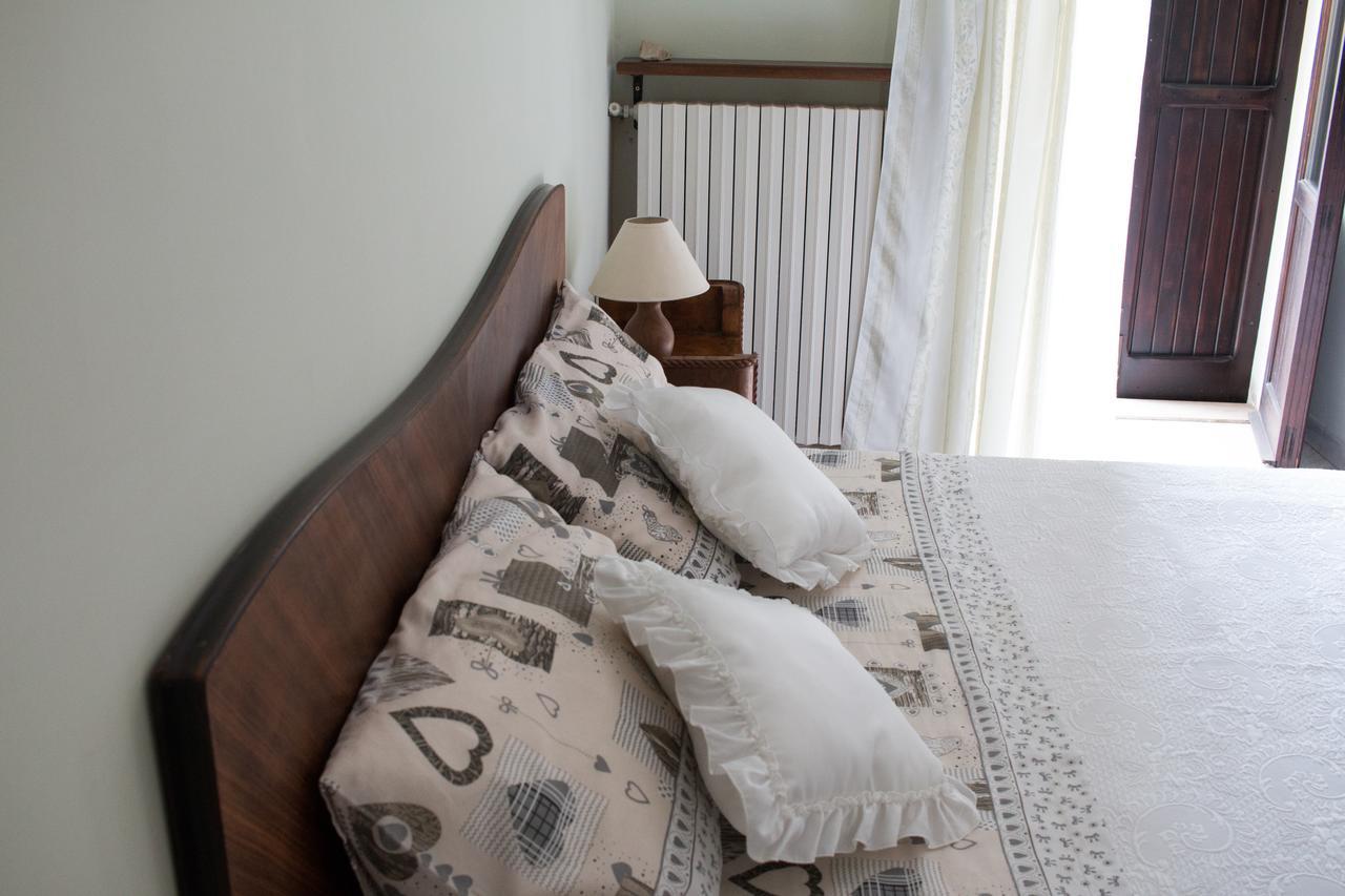 Bed and Breakfast Il Mughetto Челано Екстер'єр фото