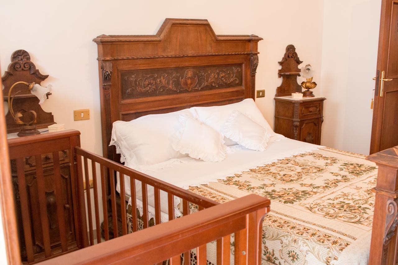 Bed and Breakfast Il Mughetto Челано Екстер'єр фото